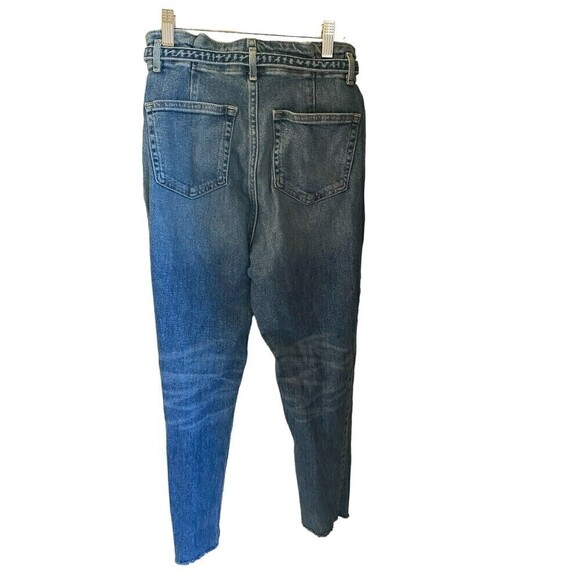 Hollister Ultra High Rise Mom Jeans 3R W26 L27 - Picture 2 of 4